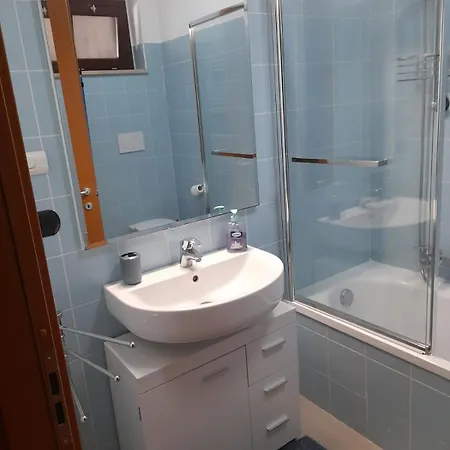 Relax Preserasca-modern Apartment-borgo Mercato-moncalieri Moncalieri